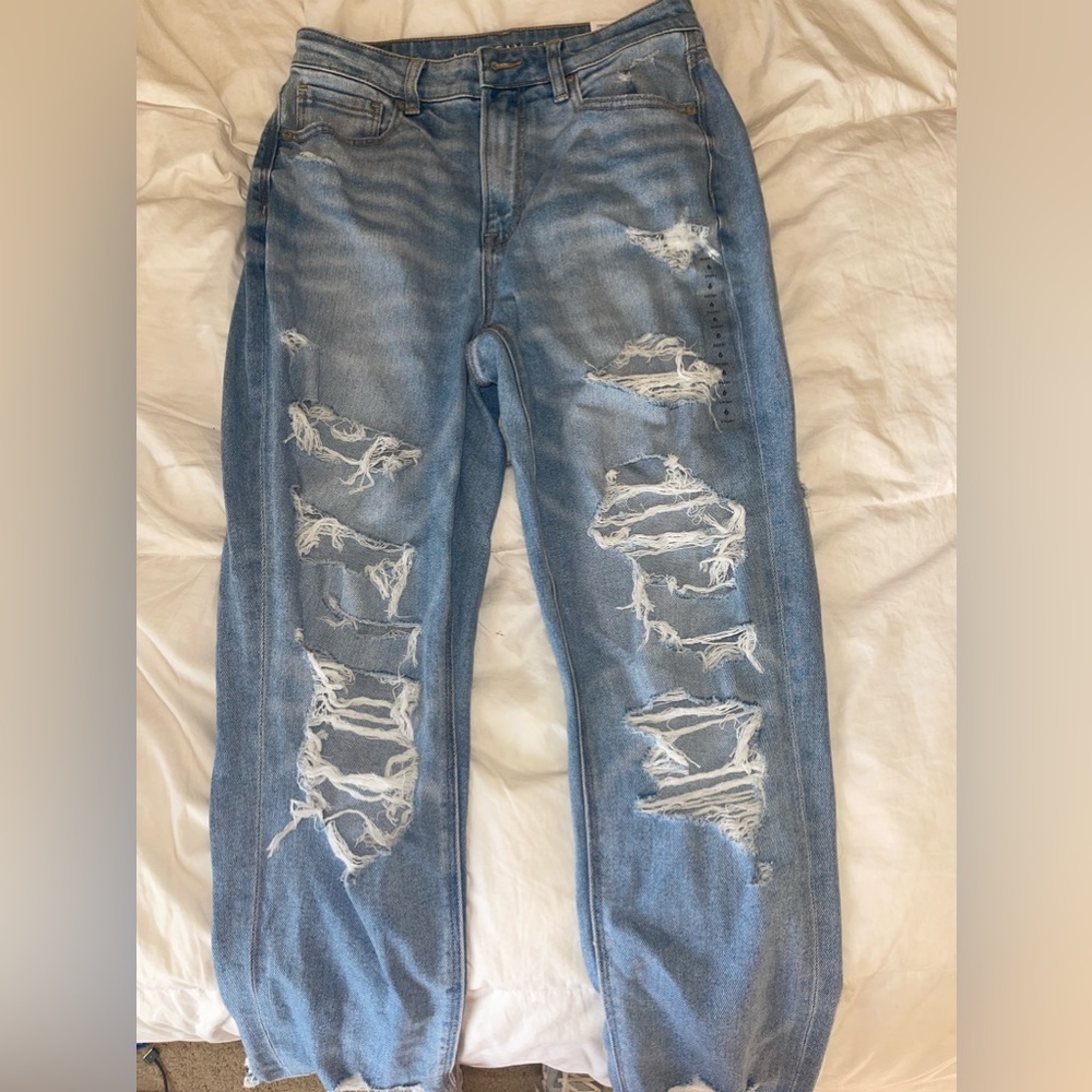 American Eagle Mom Jeans